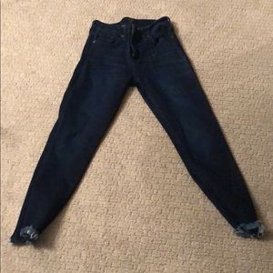 Frayed skinny jeans